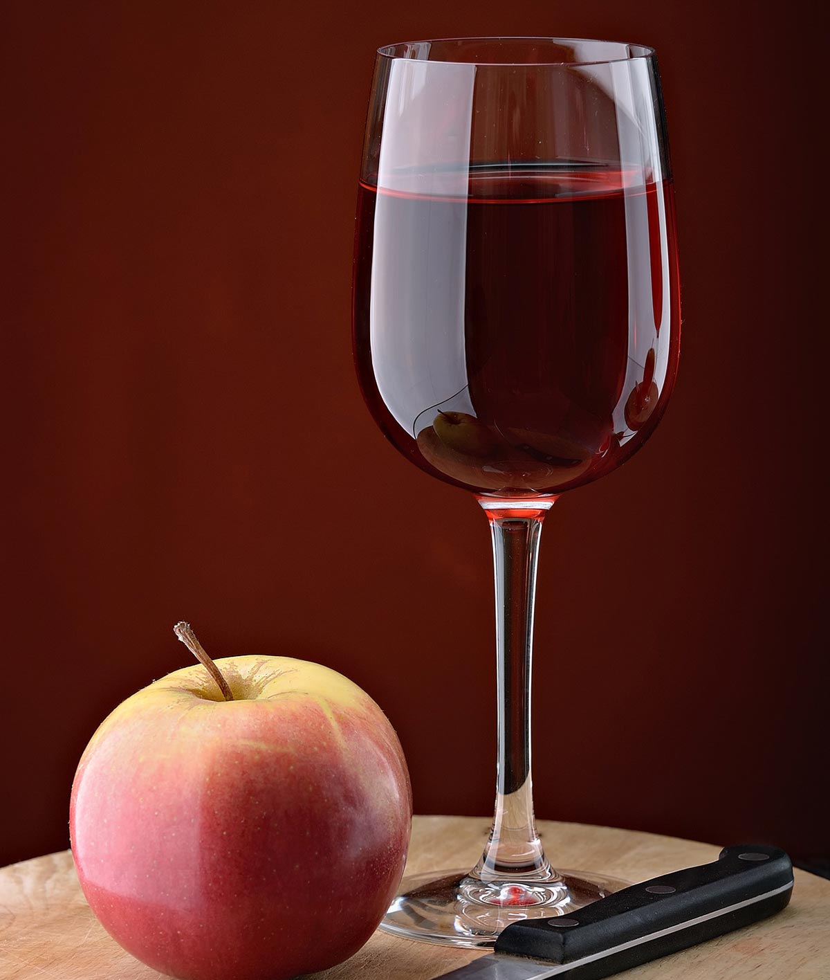 1 glass of Fruit wine & apple